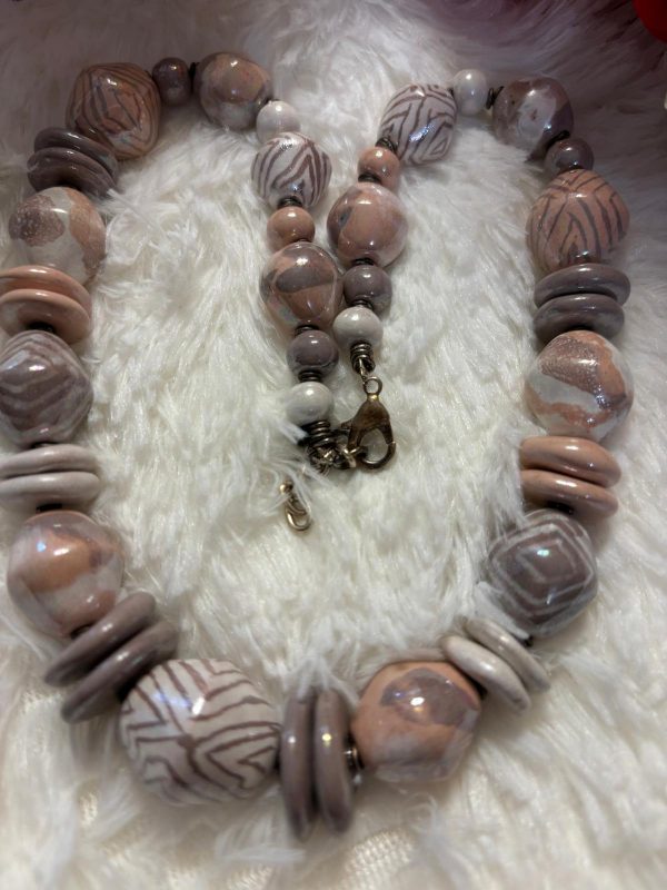Collier en céramique multi couleur longueur 46cm – Image 2