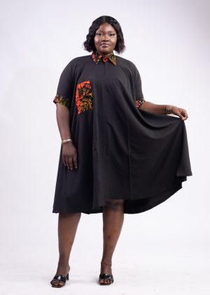 Robe évasée 3/4 en tissus noir et wax