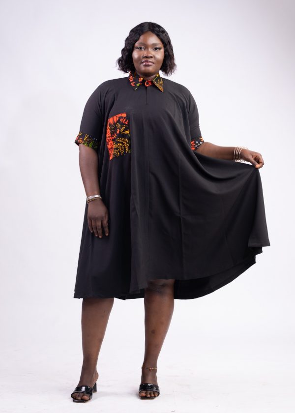 Robe évasée 3/4 en tissus noir et wax