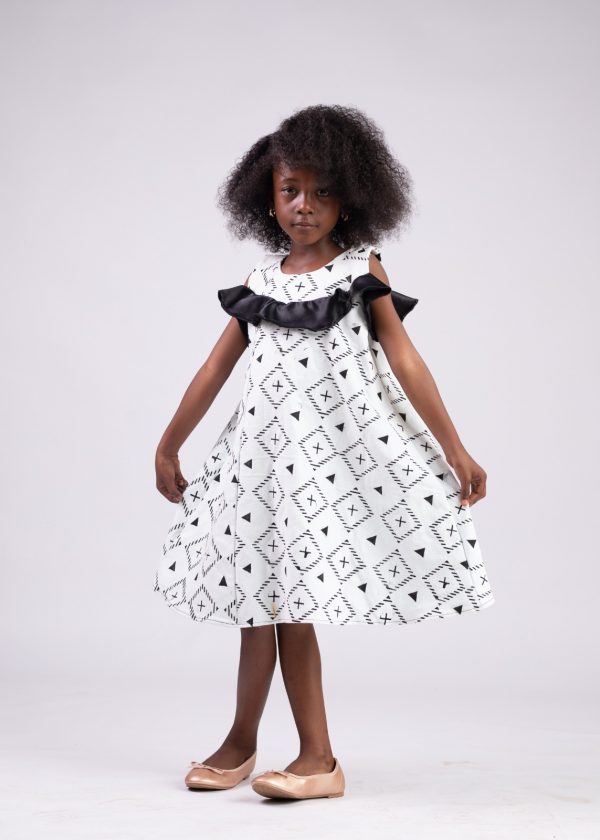 Robe fille bleue claire en bogolan / taille: 6 ans – Image 4