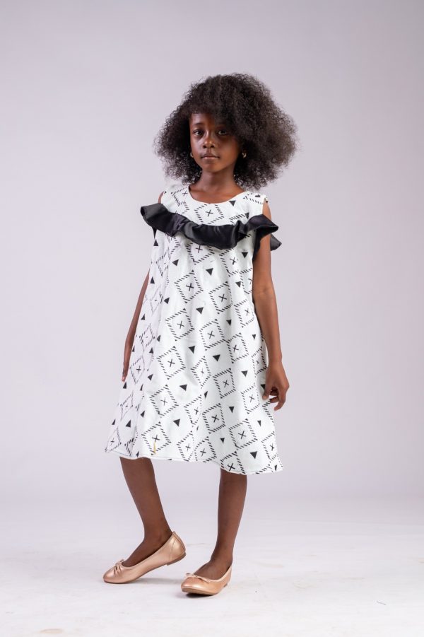 Robe fille bleue claire en bogolan / taille: 6 ans – Image 3