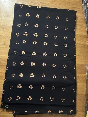 Tissu Bogolan noir marron 100%. Longueur 2.40m / largeur 1.50m